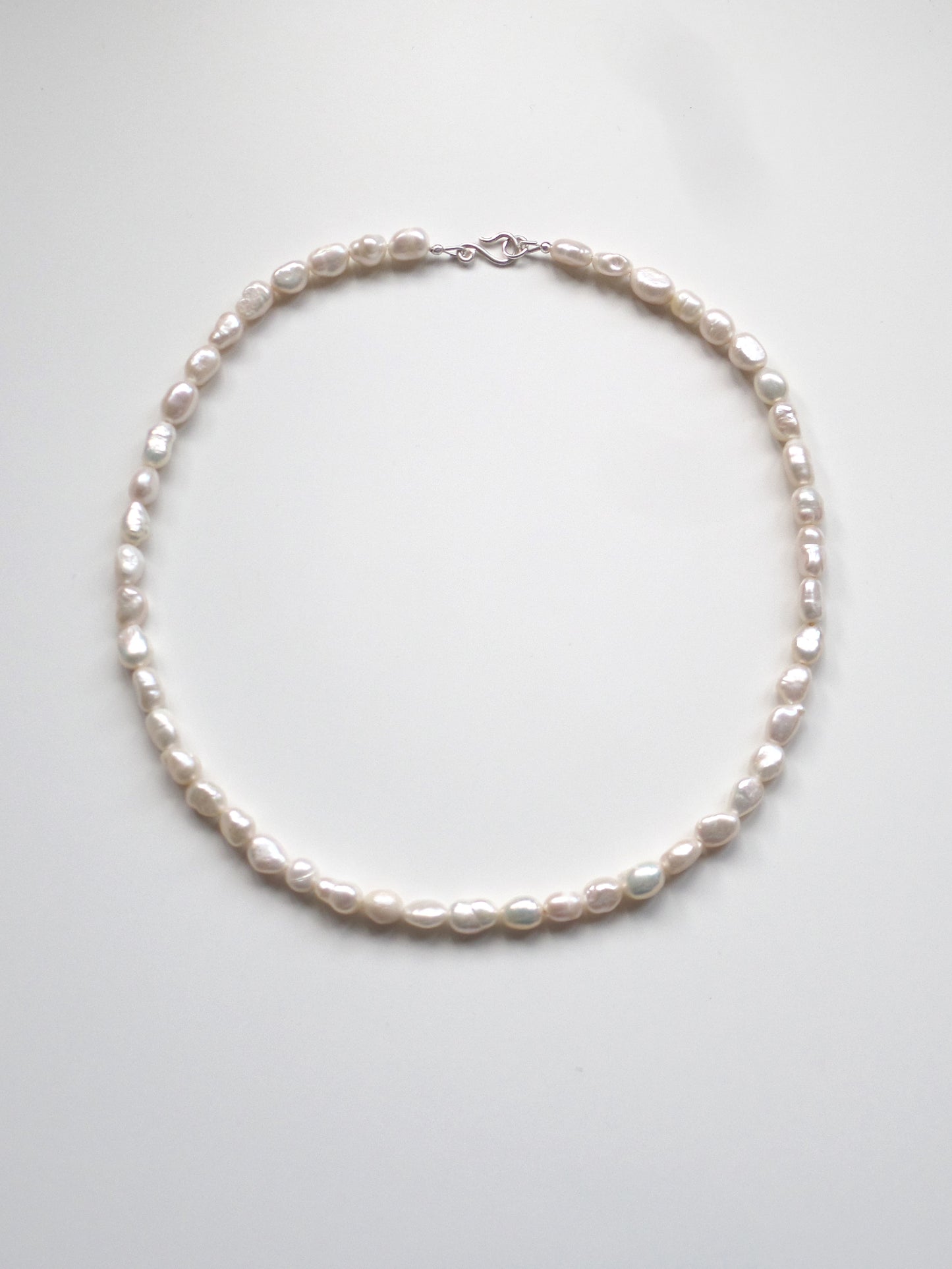 xx Organic shaped Freshwater Pearls Necklace