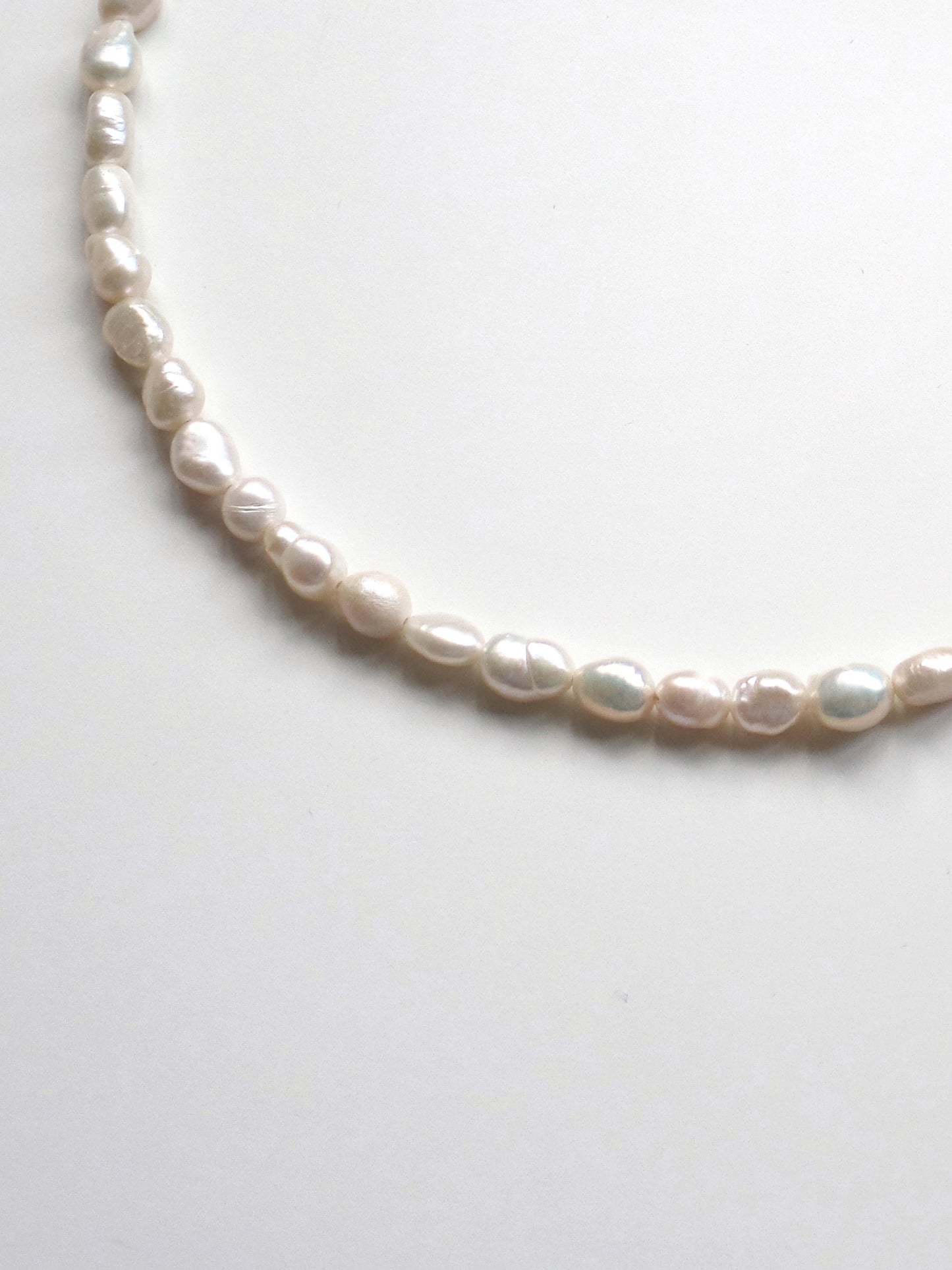 xx Organic shaped Freshwater Pearls Necklace