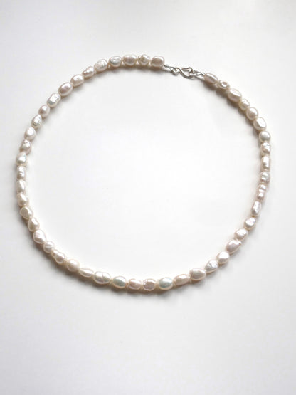 xx Organic shaped Freshwater Pearls Necklace